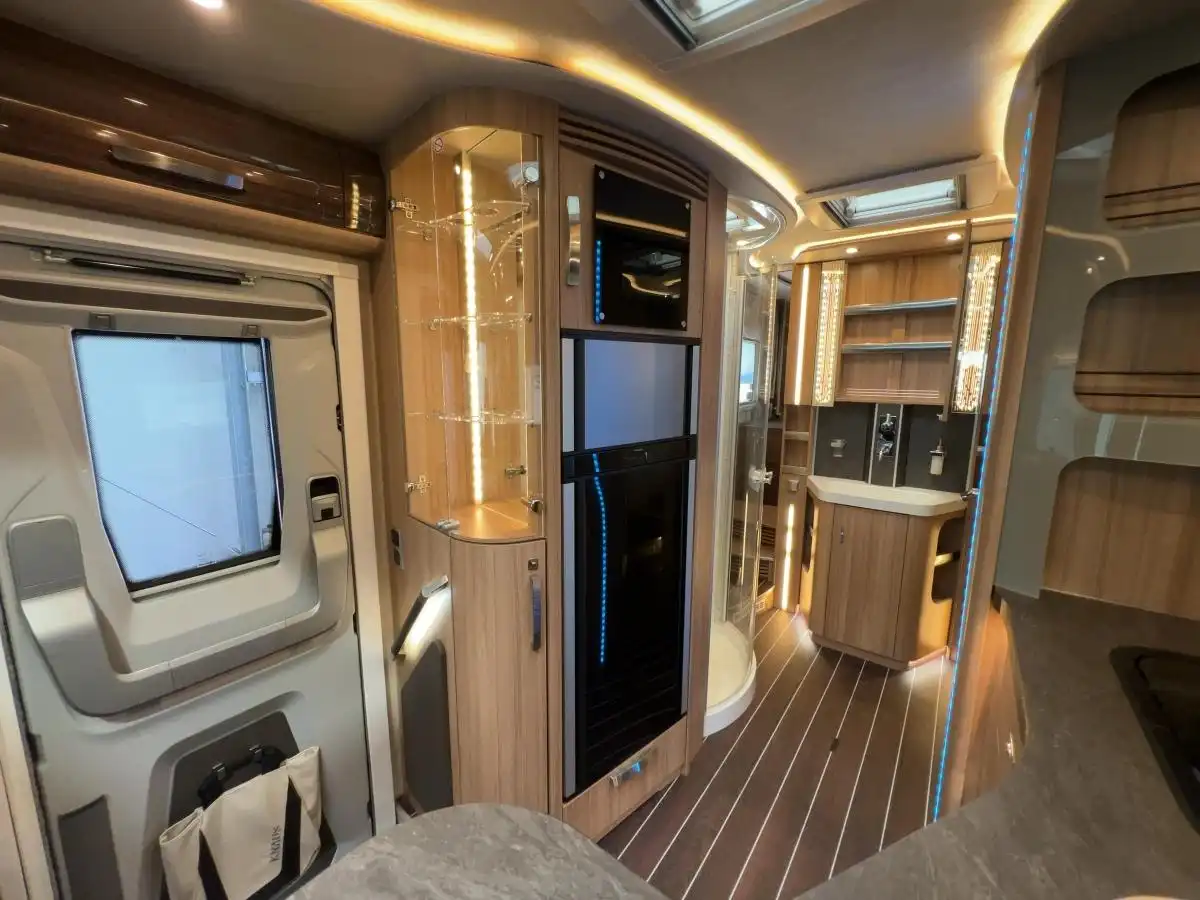  Knaus Sun I 900 LX - Ansicht 15